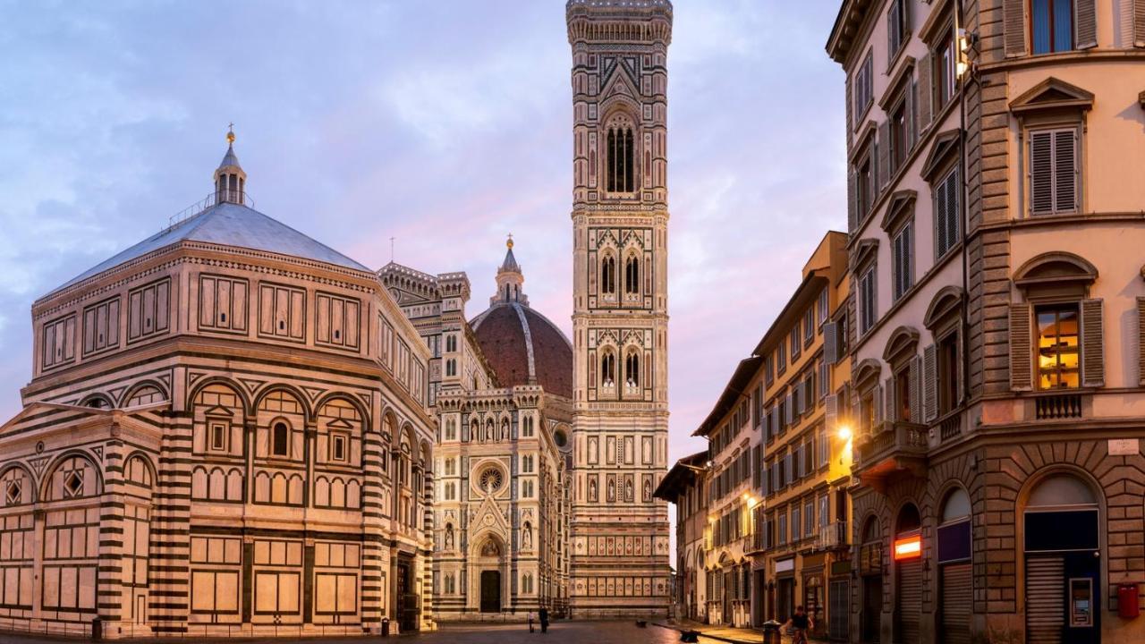 Historic Center Palace - Huge 4 Bedrooms Santa Croce Apartment - By Likehomeflorence Luaran gambar