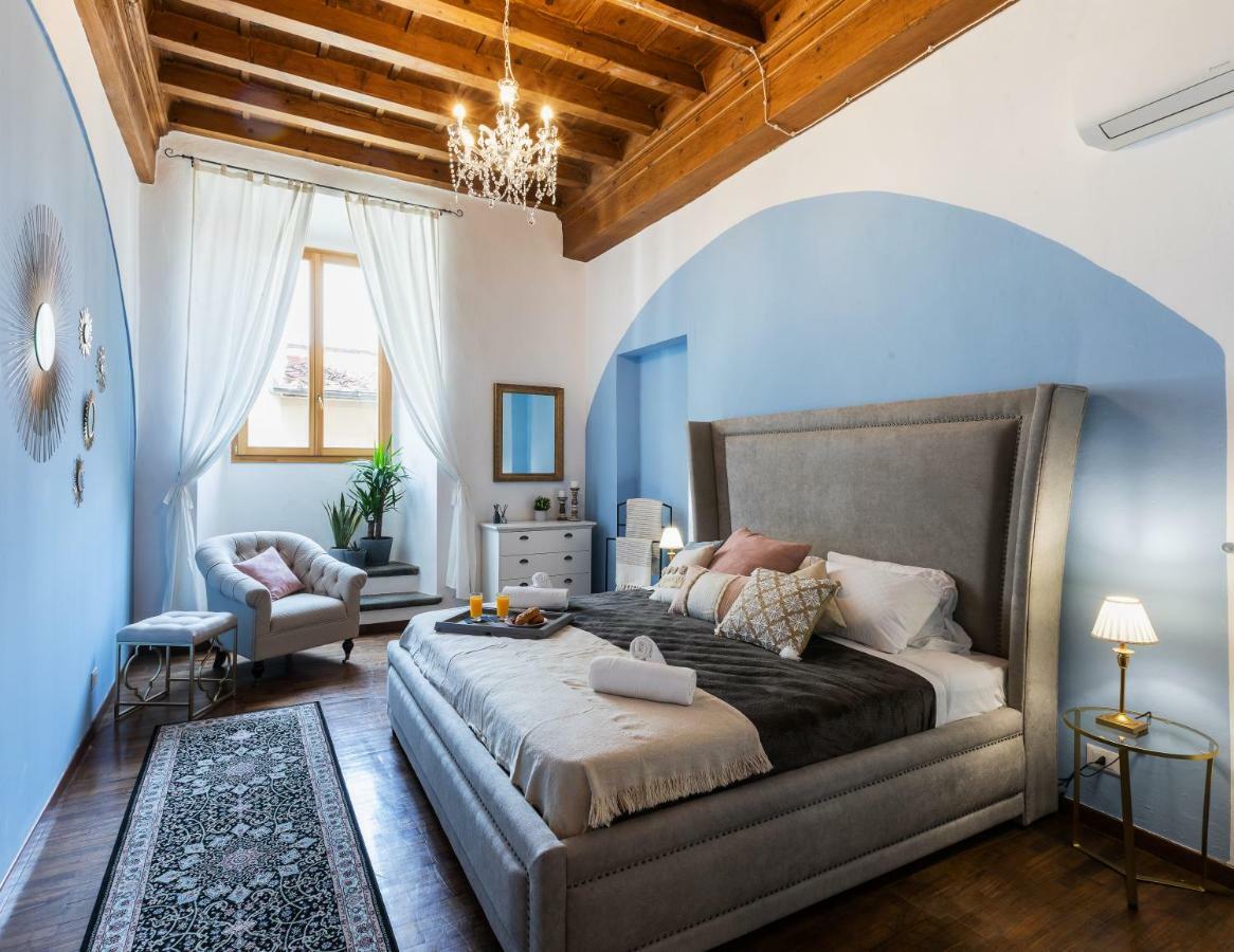 Historic Center Palace - Huge 4 Bedrooms Santa Croce Apartment - By Likehomeflorence Luaran gambar